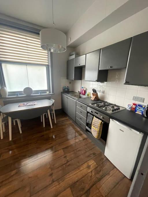 Appartamento 1 Comfortable Studio Hove Esterno foto