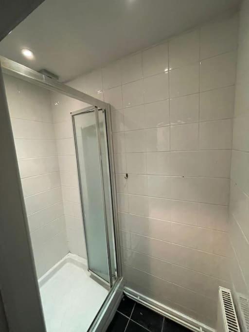 Appartamento 1 Comfortable Studio Hove Esterno foto